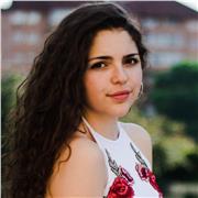 Profesora de clases de refuerzo a alumnos de primaria y secundaria .
Cuento con el bachillerato científico sanitario y actualmente me encuentro en la universidad